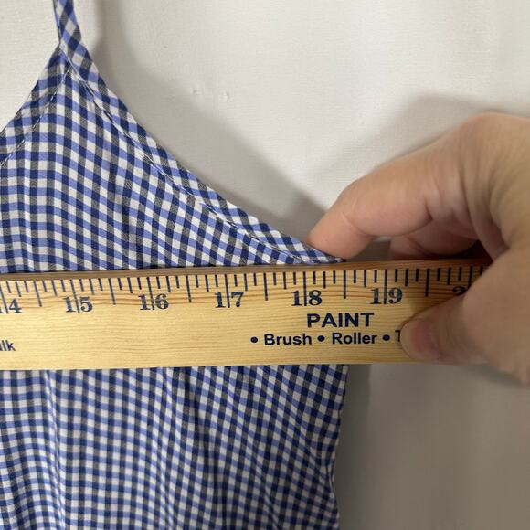 Old Navy Blue Gingham Check Adjustable Strap Ruffle Top L Classic‎ Preppy Beach - Picture 9 of 10